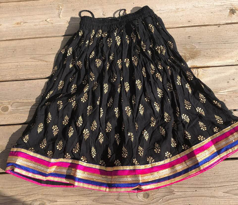 Black Cotton Elastic Knee Length Skirt