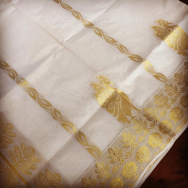 Off White Pure Kerala Kasavu Cotton Saree