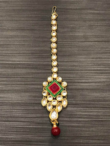 Kundan Maang Ka Tika