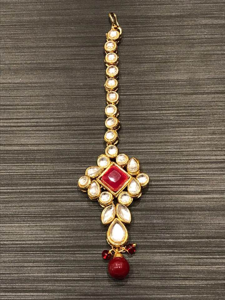 Kundan Maang Ka Tika
