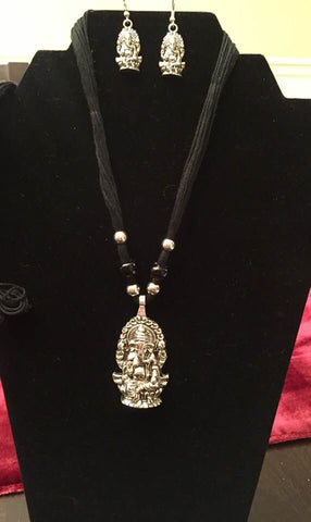 Oxidized Silver Black Threaded Ganesha Necklace Set
