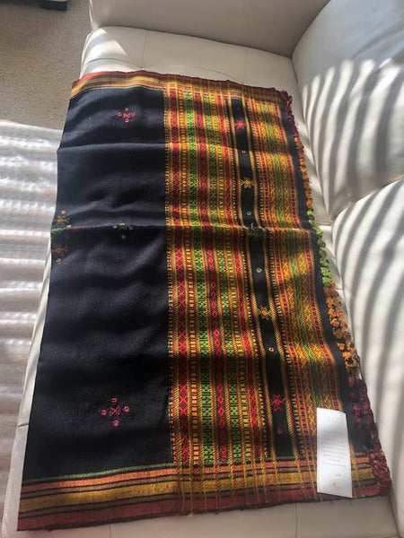 Black Handwoven Acrylic Woolen Shawl