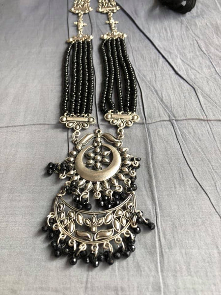 Long Black and Silver Necklace with Adjustable Dori