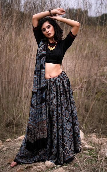 PURE MODAL SILK HAND BLOCK PRINTED BLACK & BLUE COMBINATION SAREE