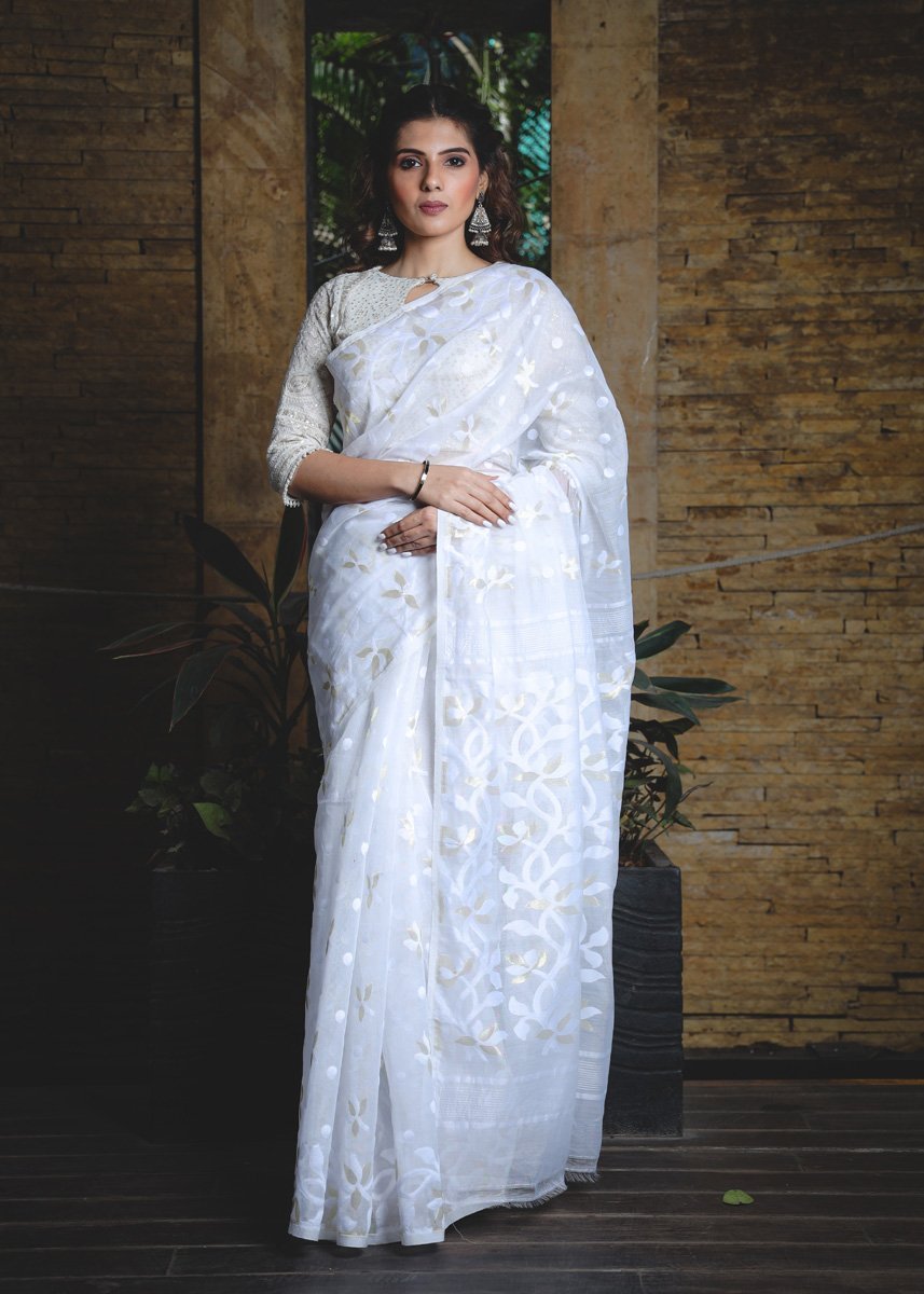 White Handcrafted Jacquard Jamdani Saree