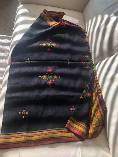 Black Handwoven Acrylic Woolen Shawl