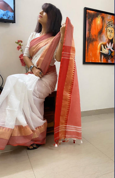 White Handloom Cotton Silk Saree with Red Temple Borders with Tassels on Aachal