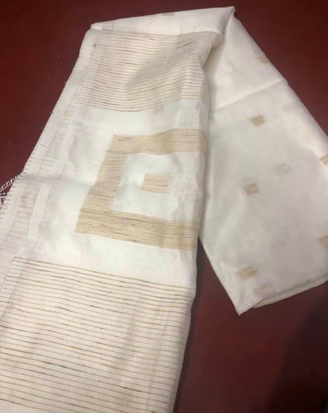 Off-White Colored Pure Handloom Silk Cotton Ghicha Saree