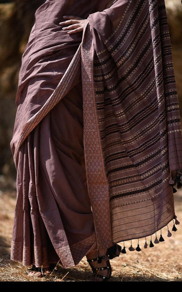 Brown handloom cotton saree
