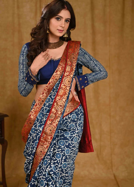 Graceful Indigo Saree With Stone Embellishment, Maroon Cotton Silk Pallu And Benarasi Border