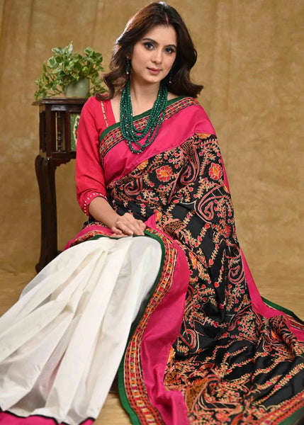 OFF-WHITE CHANDERI SAREE WITH HEAVY EMBROIDERY PALLU AND PINK BORDER