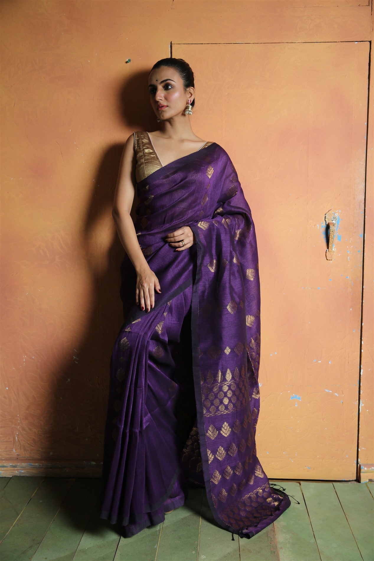 Purple Organic Linen Jamdani with Jacquard  Work and Pallu