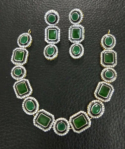 Beautiful Contemporary Style Green Stone Necklace Set With Matching Earrings