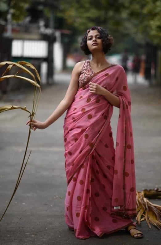 Poppy Brown Mulmul Saree