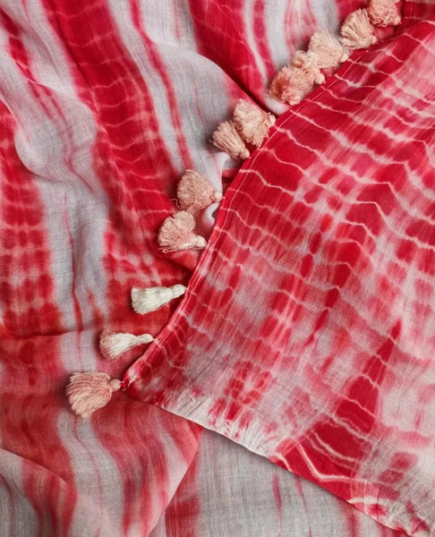 White and Red Akhand Jyoti Mul Modal Saree