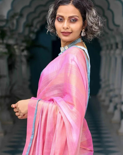 Stunning Saree Made of Cotton and Zari