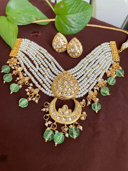 Kundan Pearls Necklace Set
