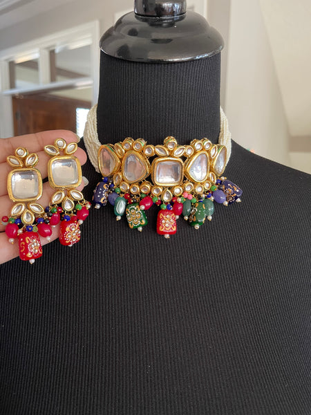 Tanjore Pearl Kundan Choker, Earring, Maang Ka Tika Jewelry Set