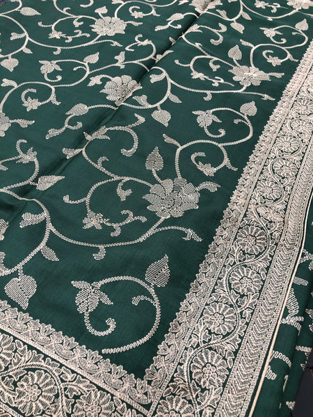 Forest Green Pure Handloom Silk Saree with Beige Embroidery