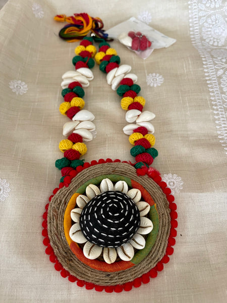 Tribal Handmade Thread Flower Conch Shell Necklace and Earring Set