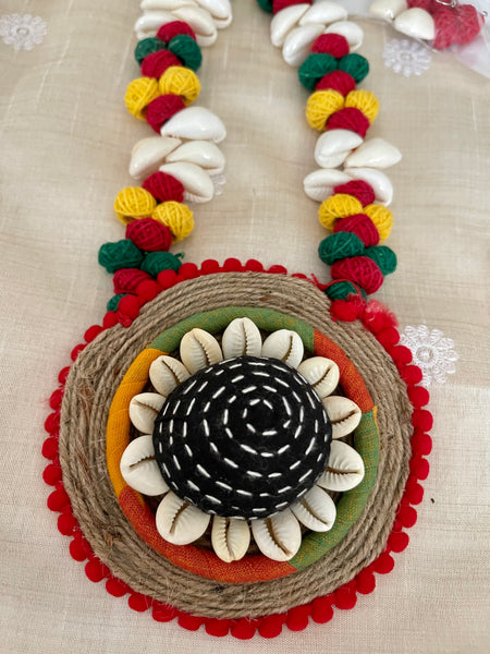 Tribal Handmade Thread Flower Conch Shell Necklace and Earring Set