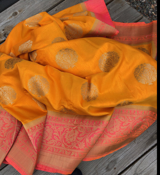 Pure Soft Handloom Silk Saree In Orange and Coral