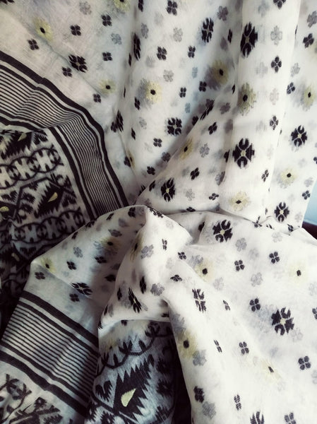 Black & White Jamdani Saree with Traditional Woven Design