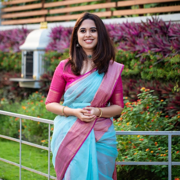 Pure Handwoven Maheshwari Handloom Tissue Silk Saree