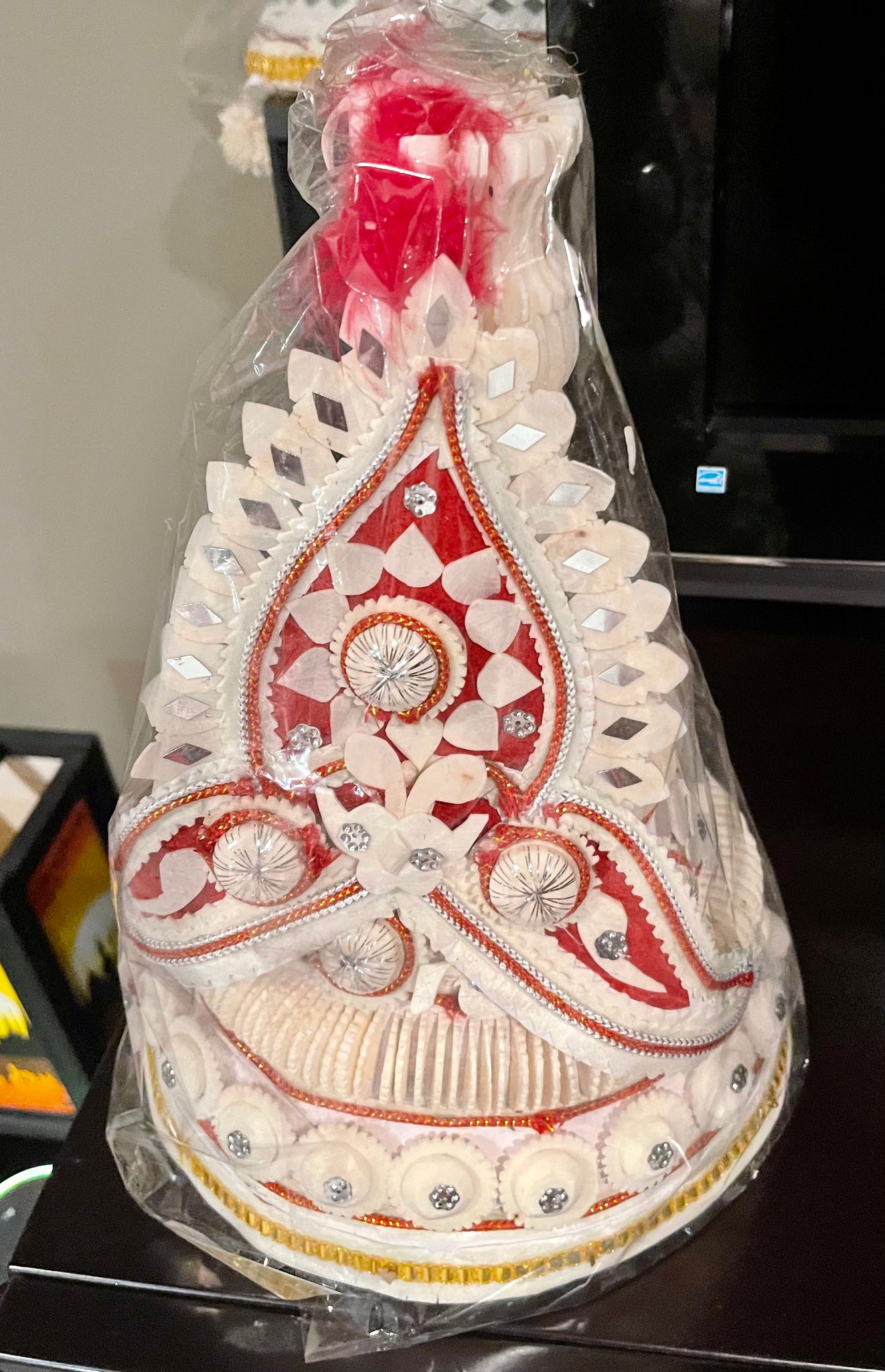Authentic Sholar Topor & Mukut Pair for Bengali Bride and Groom Wedding