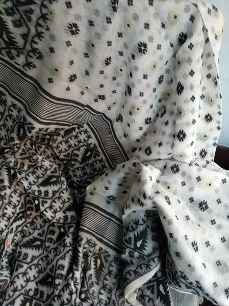 Black & White Jamdani Saree with Traditional Woven Design