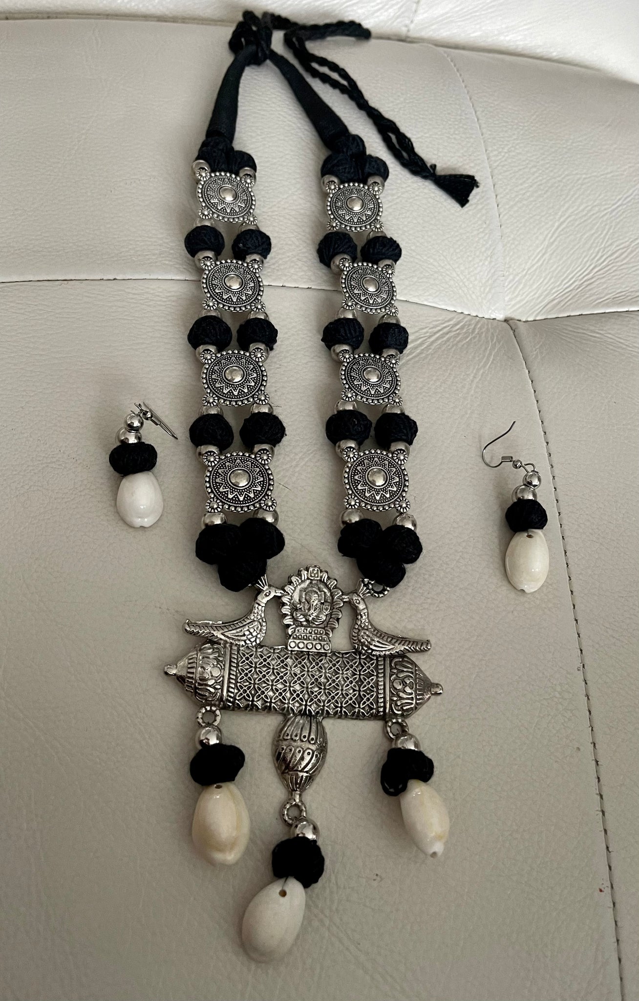 German Silver Thread Shell Jewelry with Earrings