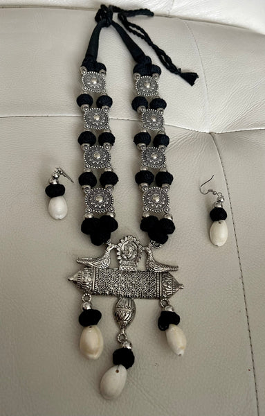 German Silver Thread Shell Jewelry with Earrings