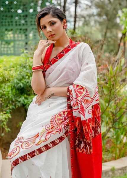 CHANDERI HANDPAINTED WHITE SAREE WITH IKAT BORDER